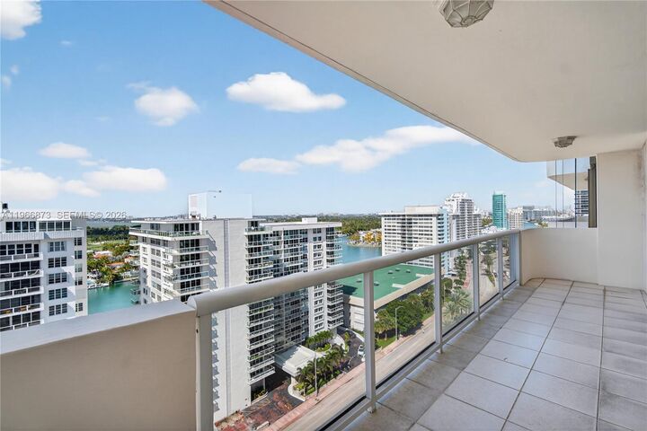 Property Photo:  5757 Collins Ave 1902  FL 33140 