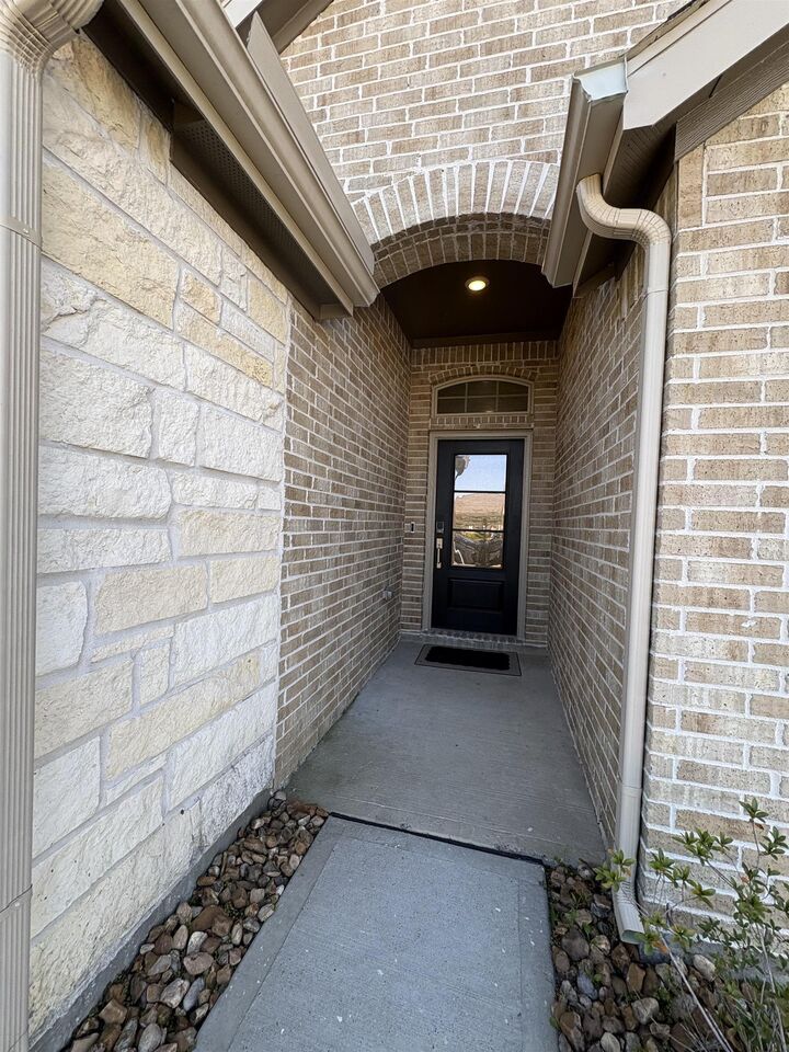 Property Photo:  9907 Summer Peony Court  TX 77521 