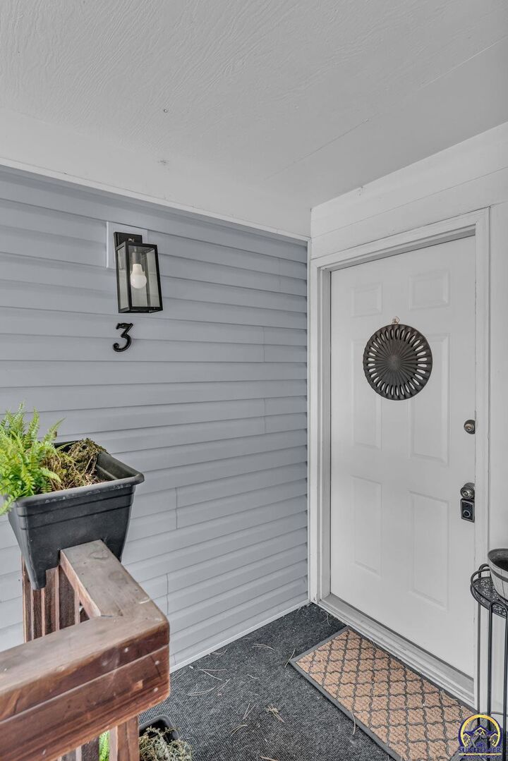 Property Photo:  5859 SW 22nd Ter #3  KS 66614 