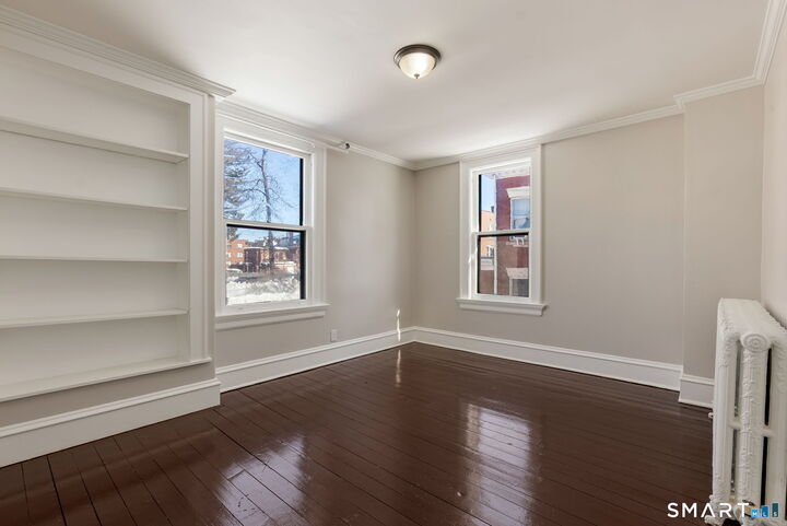 Property Photo:  360 Farmington Avenue 6  CT 06105 