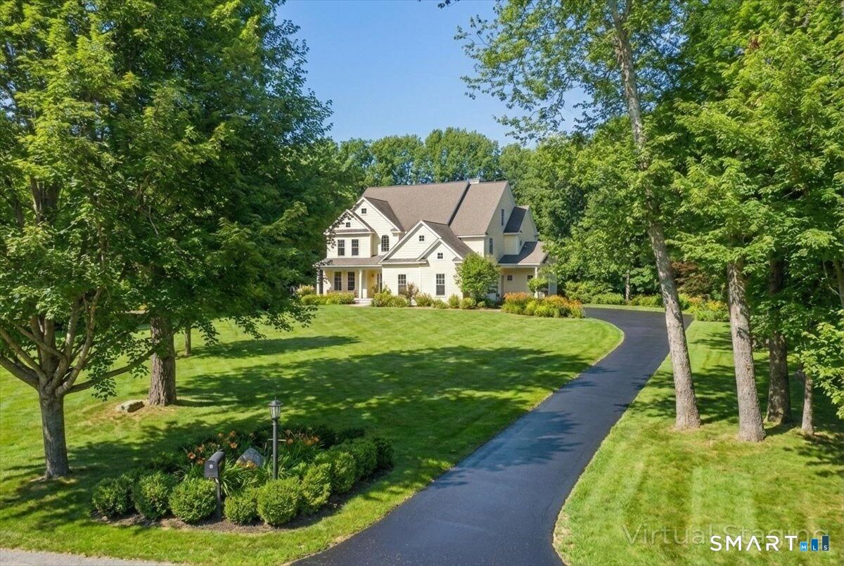Property Photo:  17 Bittersweet Way  CT 06378 