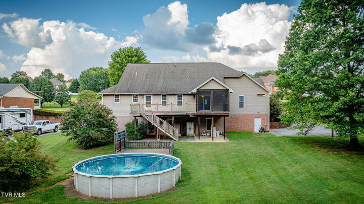 Property Photo: 1031 Hickory View Drive TN 37814