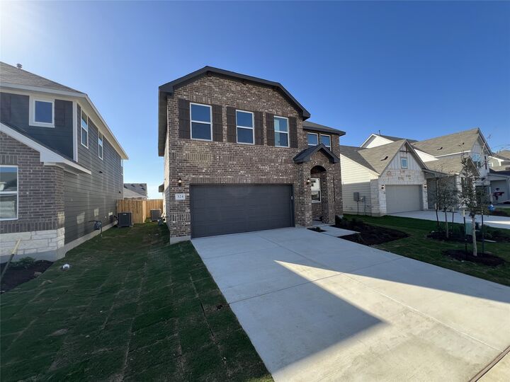 Property Photo:  324 Willow Heights Drive  TX 78634 