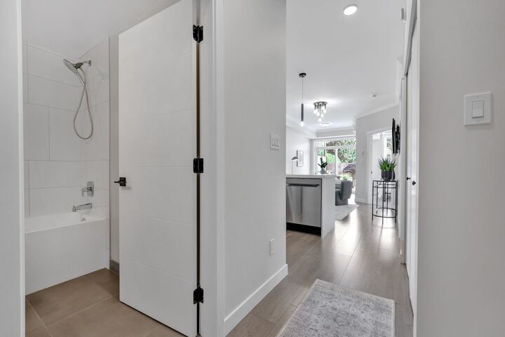 Property Photo: 12143 223 Street 216 BC V2X 5Y6