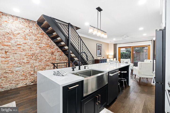 Property Photo:  409 S 13th Street  PA 19147 