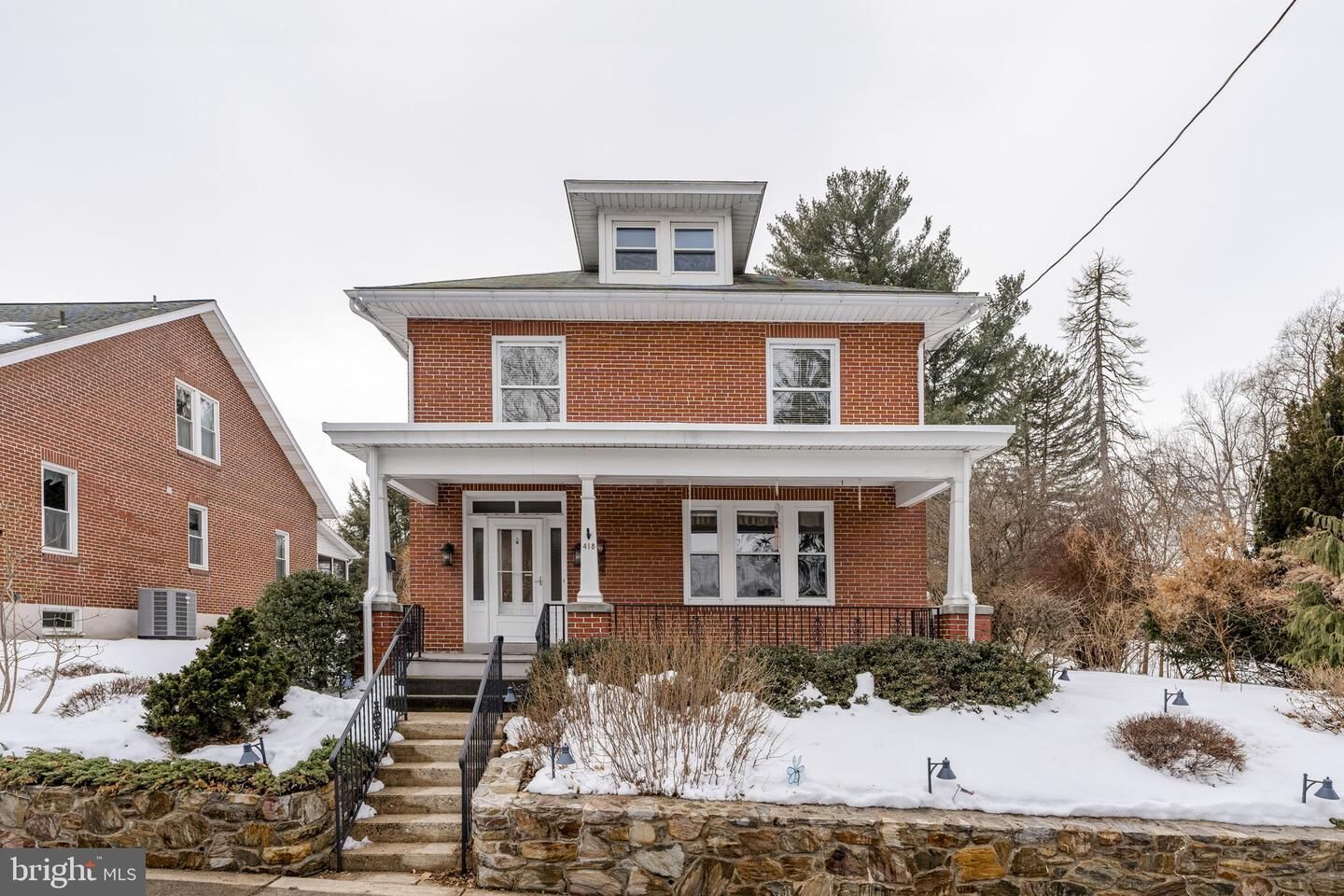 Property Photo:  418 W Sunset Avenue  PA 17522 