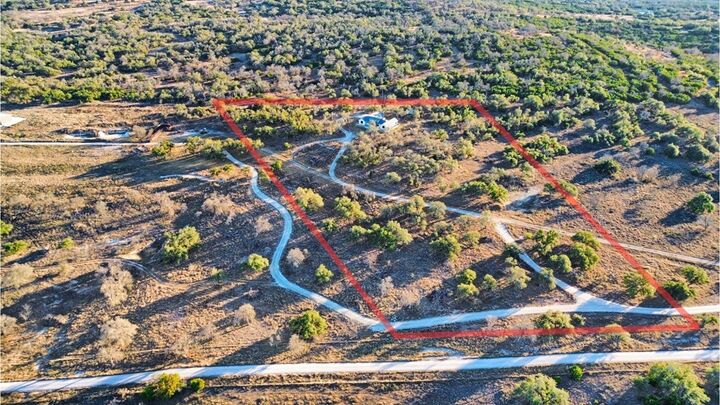 Property Photo:  164 Lyndons Ln  TX 78624 