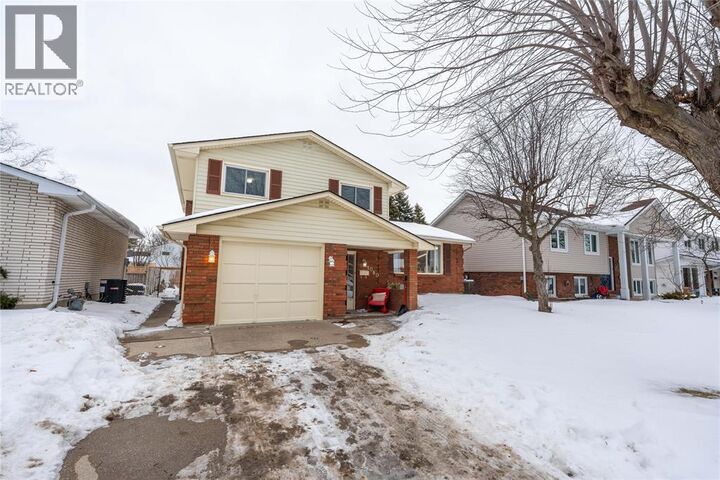 Property Photo:  1080 Salisbury Street  ON N7S 3V5 