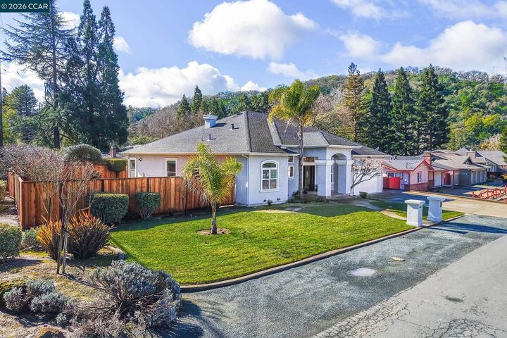 Property Photo: 640 Brackman Lane CA 94553