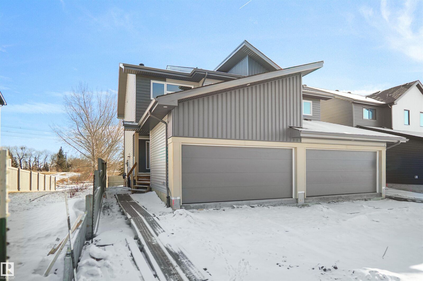 Property Photo:  8891 Carson Way SW  AB T6W 5H8 