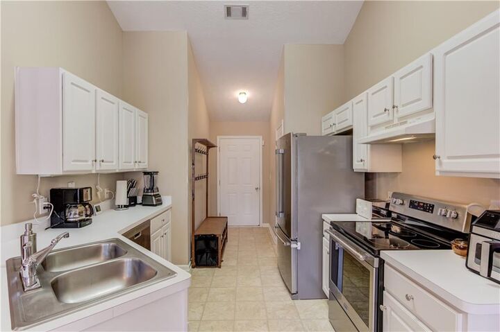 Property Photo:  104 Jacob Drive  GA 30548 