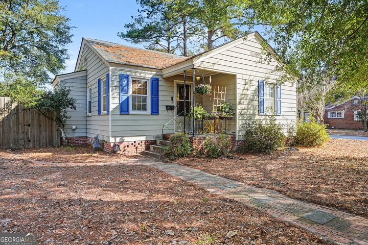 Property Photo:  2224 E 38th Street  GA 31404 