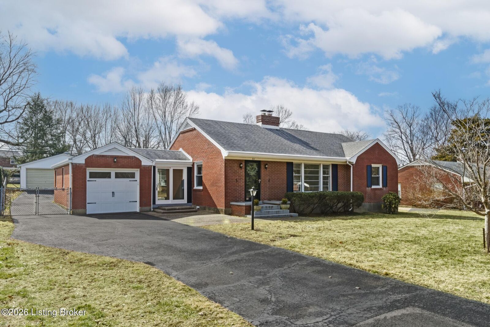 Property Photo:  34 Narwood Dr  KY 40299 