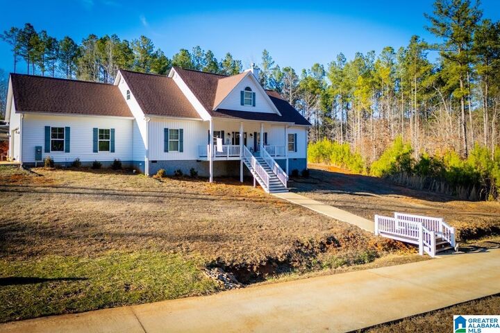 Property Photo:  3186 County Road 12  AL 36264 