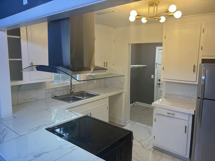 Property Photo:  507 S Eshman  MS 39773 