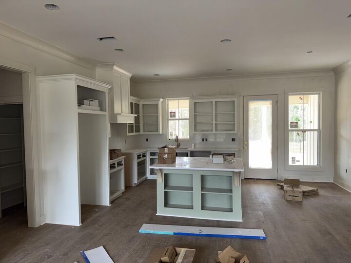 Property Photo:  41 Forest Barnes  MS 39465 