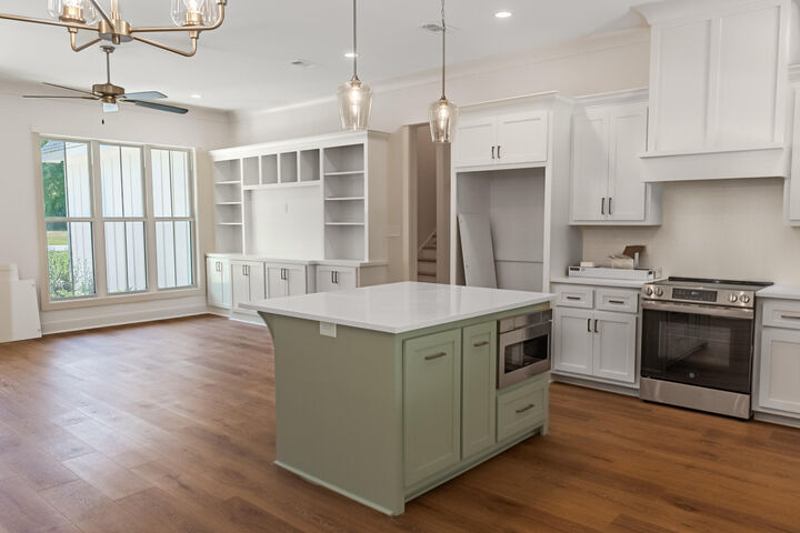 Property Photo:  41 Forest Barnes  MS 39465 