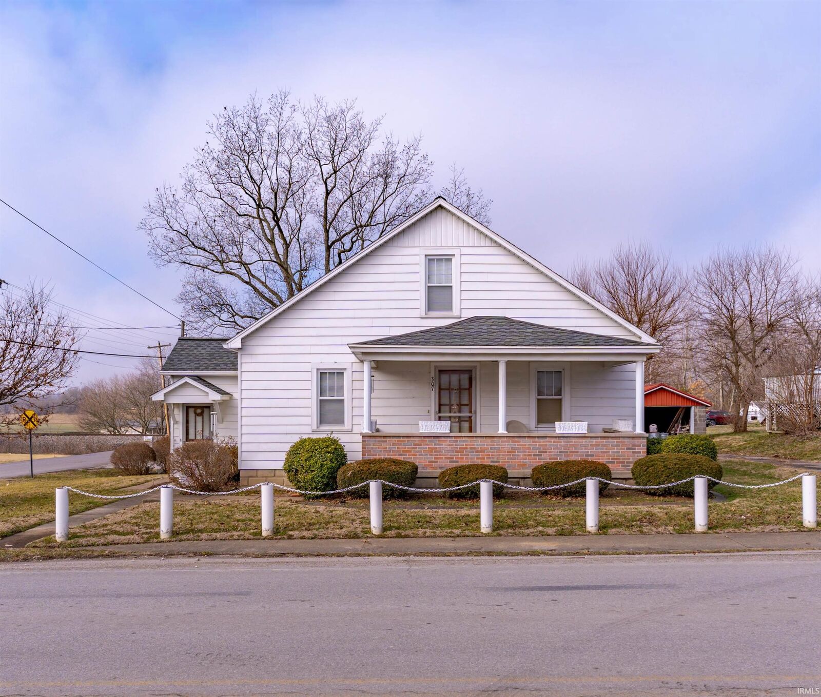 Property Photo:  307 N Main Street  IN 47611 