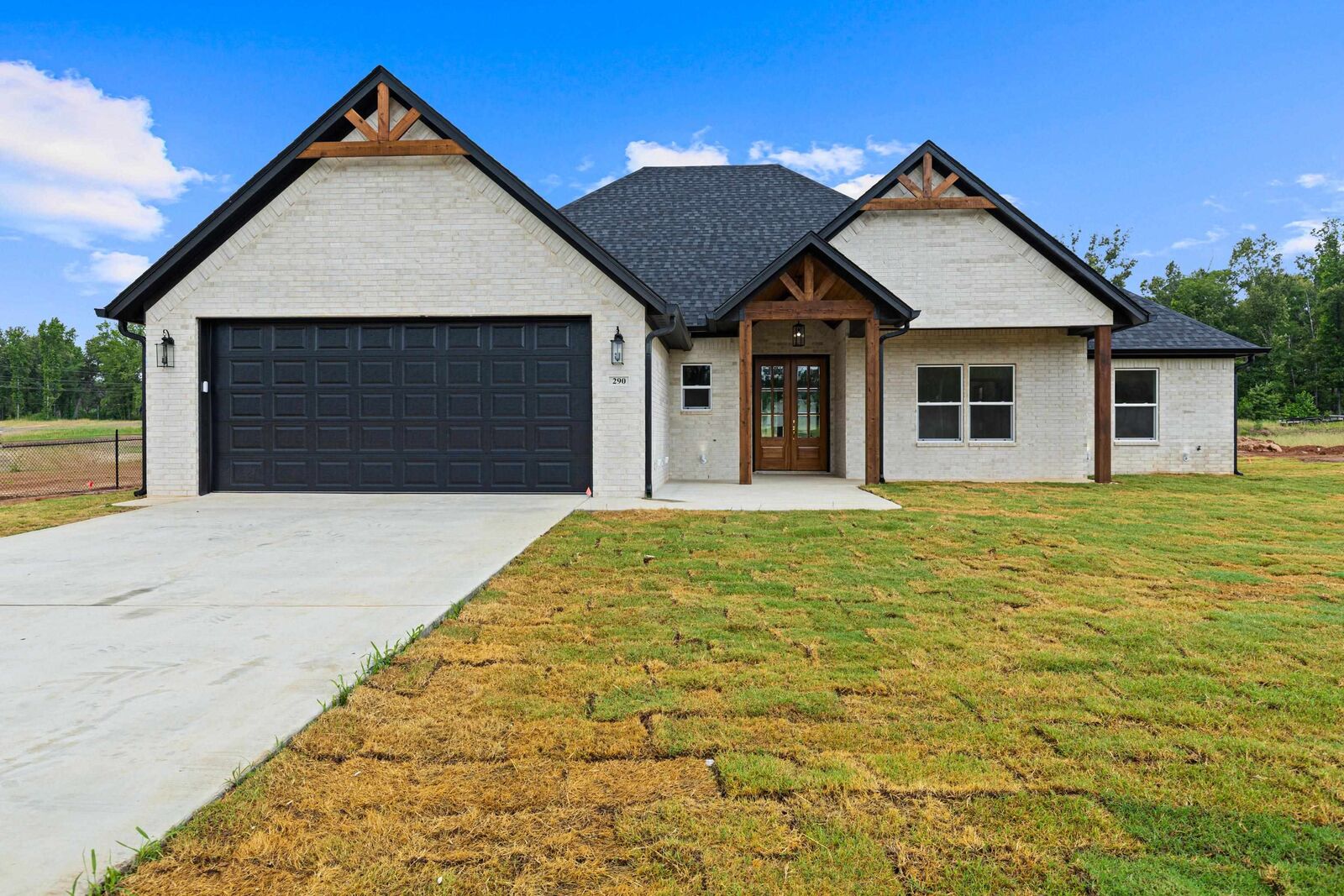 Property Photo:  290 Big Oaks Rd  TX 75662 