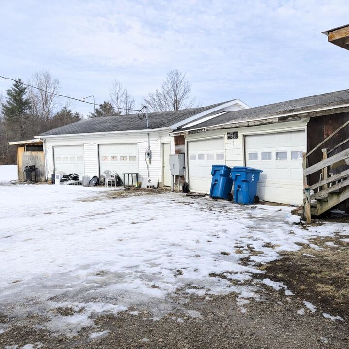 Property Photo:  6819 N Flock  MI 48612 