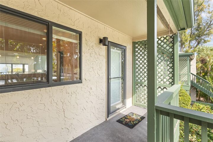 Property Photo:  1515 Pelican Point Drive 284  FL 34231 