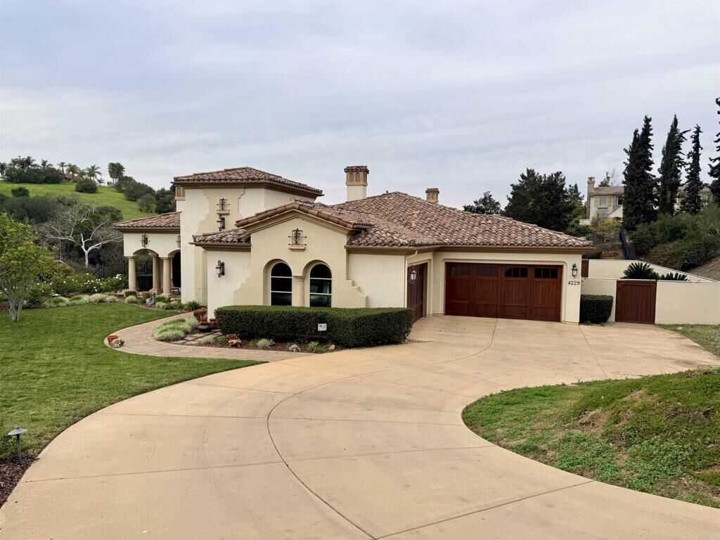 Property Photo:  4229 Bridlewood Road  CA 92028 