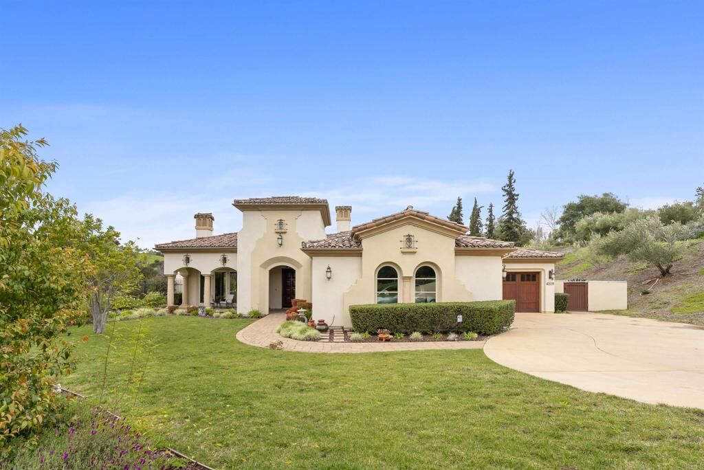 Property Photo:  4229 Bridlewood Road  CA 92028 