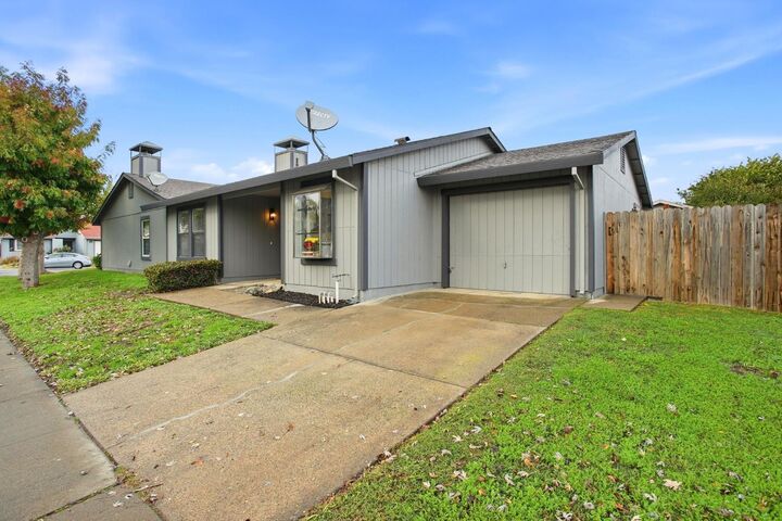 Property Photo:  8185 Essen Way  CA 95823 