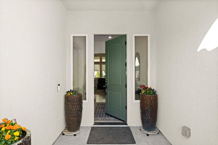 Property Photo:  3065 Palo Alto Street  CA 95747 