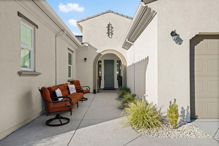 Property Photo: 3065 Palo Alto Street CA 95747