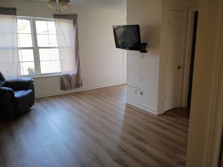 Property Photo:  2408 Brittany Dr  TN 37206 