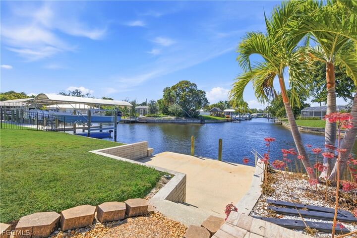 Property Photo: 5972 Baker Court FL 33919