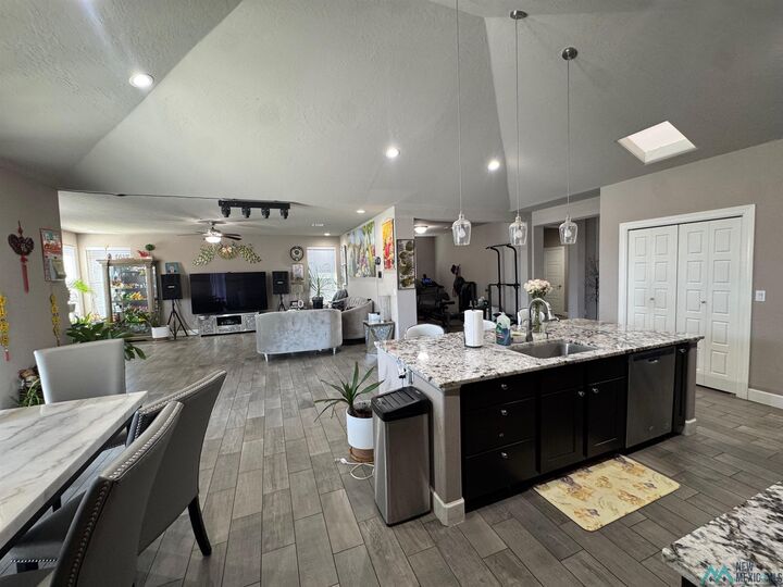 Property Photo:  2513 W Bullock Street  NM 88210 