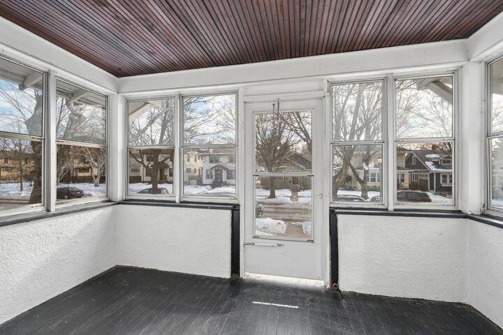 Property Photo: 1981 Berkeley Avenue MN 55105