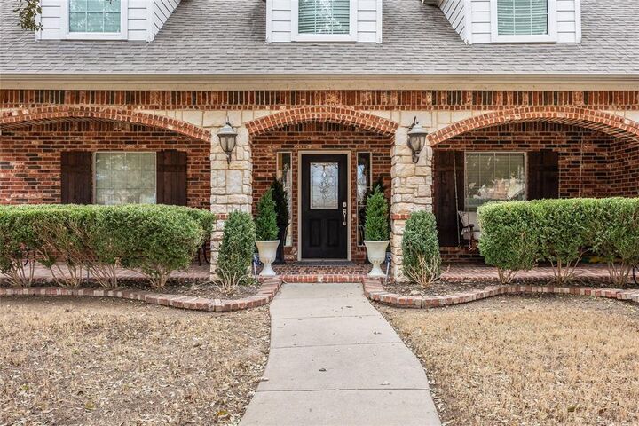 Property Photo: 13264 Blue Jean Drive TX 76052