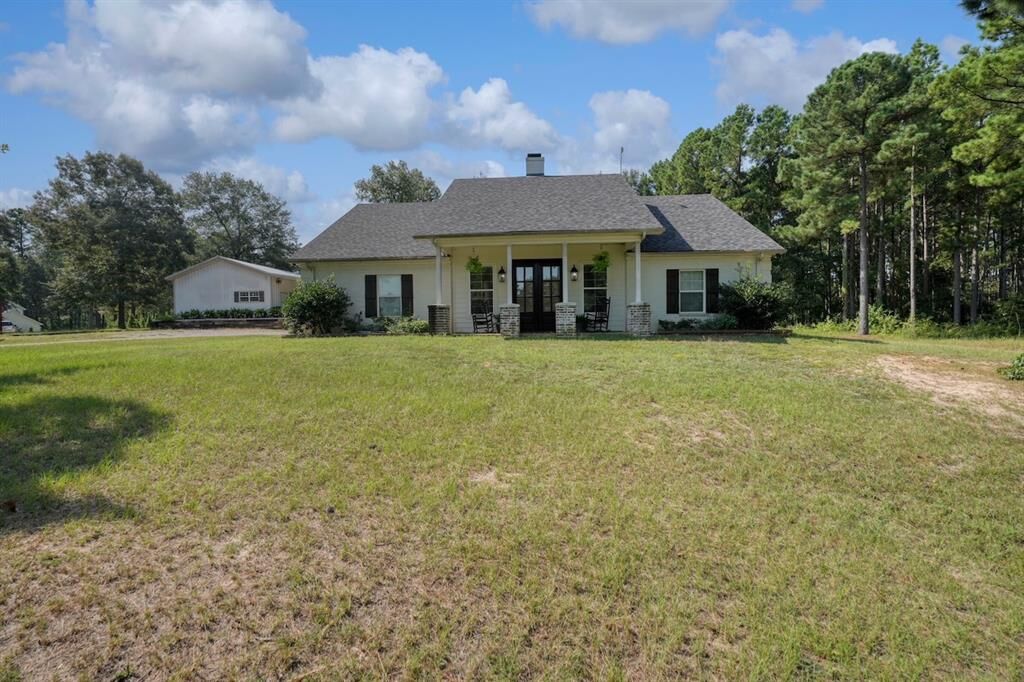 Property Photo:  12075 County Road 452  TX 75771 
