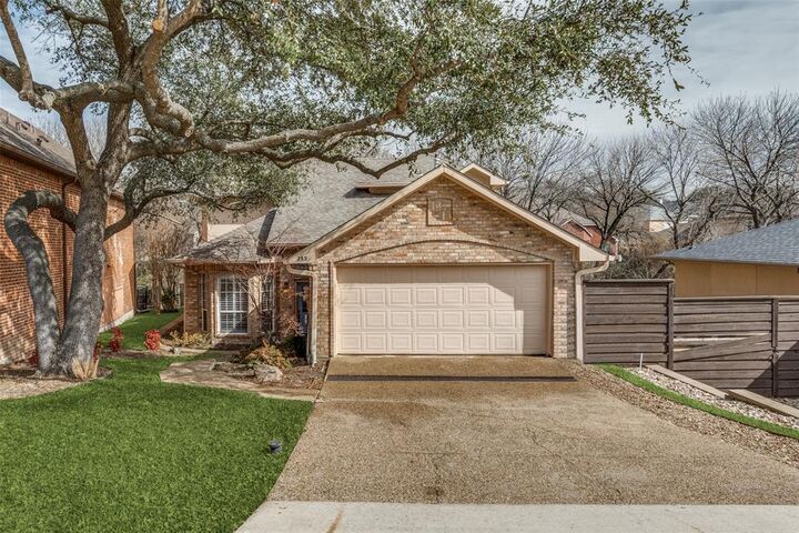 Property Photo:  253 Victory Lane  TX 75032 