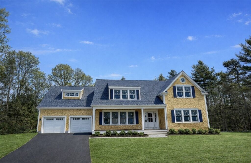 Property Photo:  15 Oak Avenue  MA 02534 