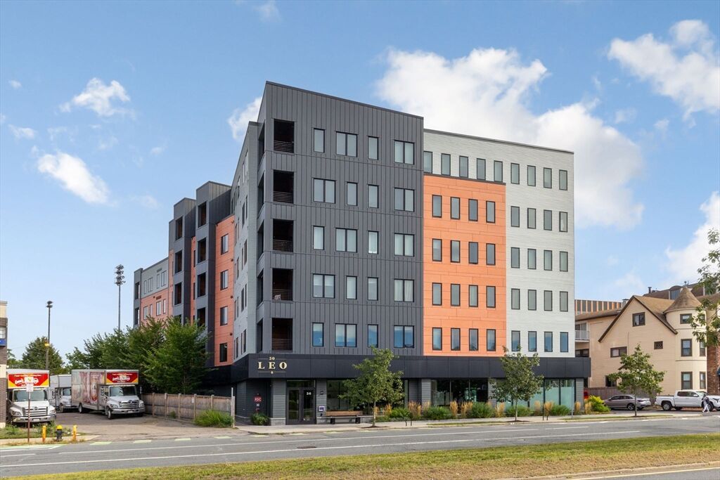 Property Photo:  50 Leo M Birmingham Pkwy 303  MA 02135 
