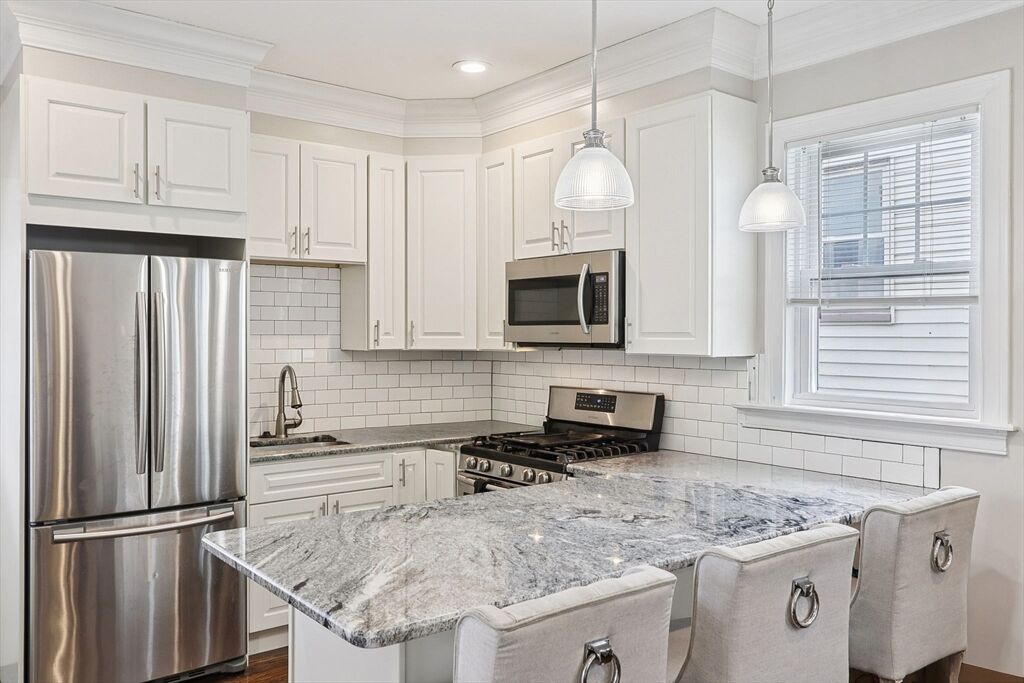Property Photo:  1048 Saratoga St 3  MA 02128 