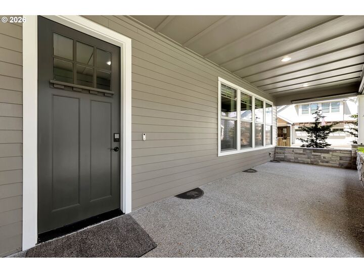 Property Photo: 4014 NW 76th Ave WA 98607