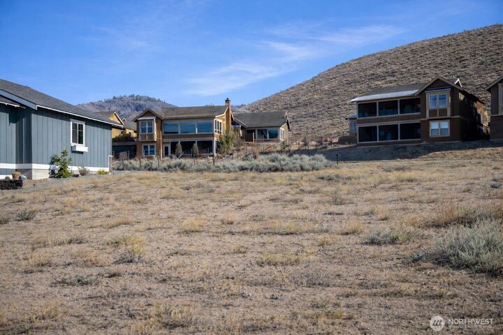 Property Photo: 206 Village Way WA 98844