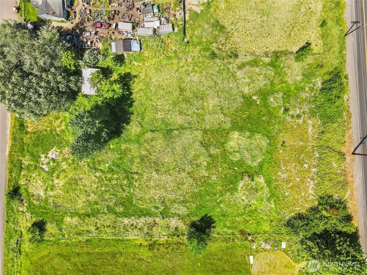 Property Photo:  817  State Street  WA 98531 