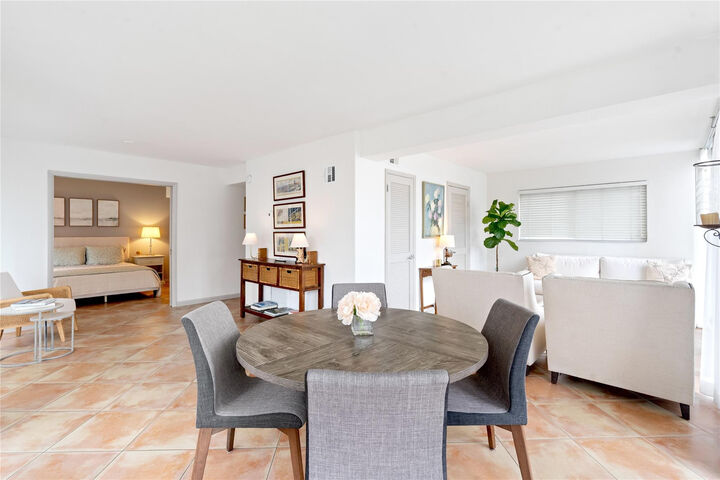 Property Photo:  2740 Yacht Club Boulevard 9D  FL 33304 