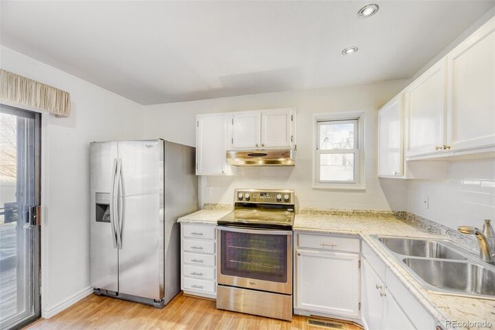 Property Photo: 1160 S Clinton Street 40 CO 80247
