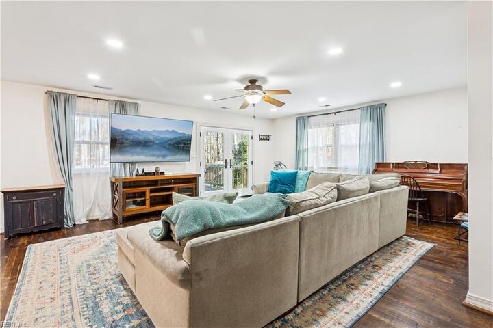 Property Photo:  215 Hodges Cove Rd  VA 23692 