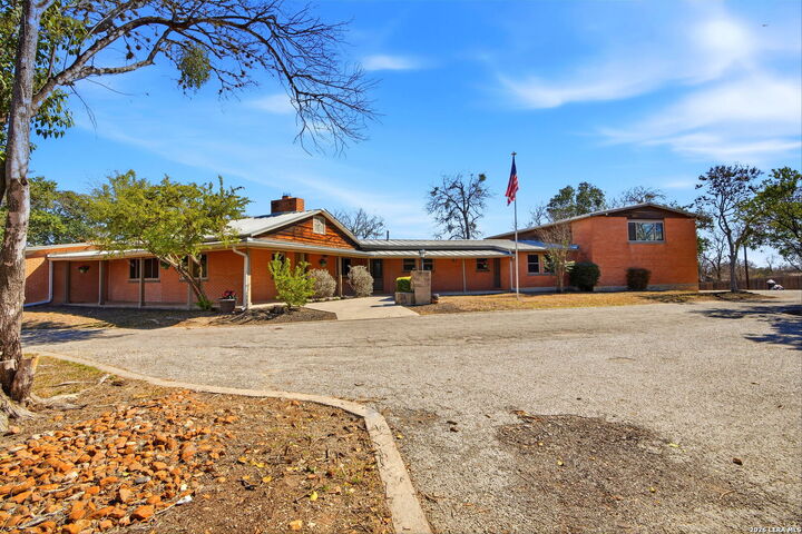 Property Photo:  222 Herweck Dr  TX 78213 