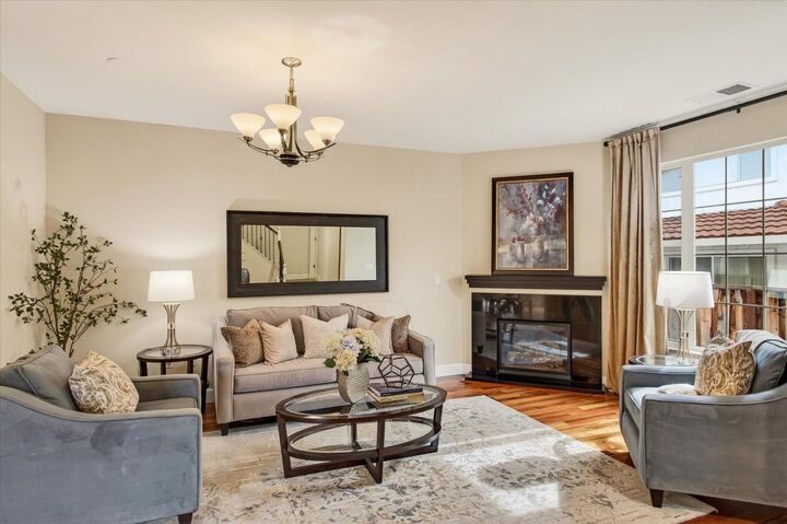 Property Photo: 522 Tyndall Street CA 94022