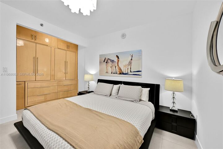 Property Photo:  1830 S Ocean Dr 4005  FL 33009 