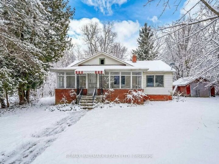 Property Photo: 108 Yongehurst Road ON L4C 3T2
